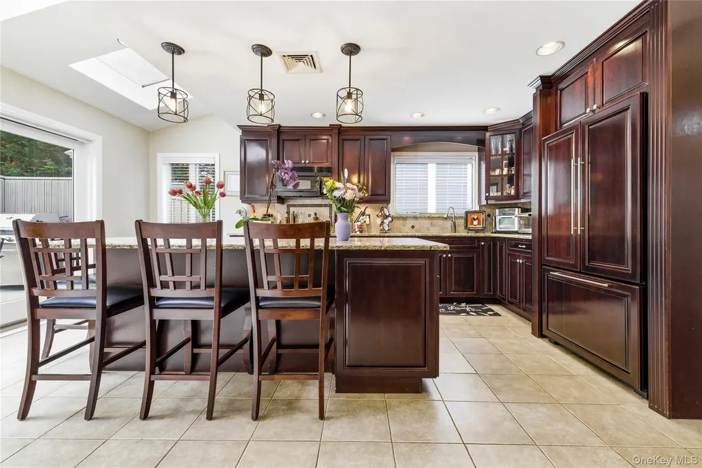 3379 Harold Street Oceanside NY 11572