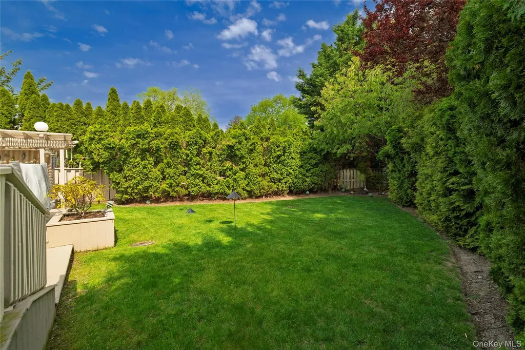 3379 Harold Street Oceanside NY 11572