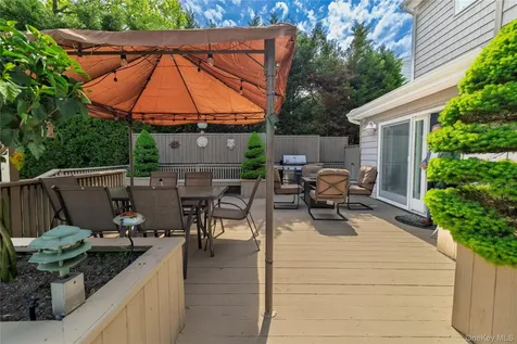 3379 Harold Street Oceanside NY 11572
