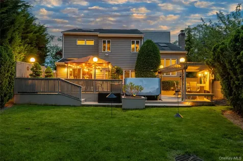 3379 Harold Street Oceanside NY 11572