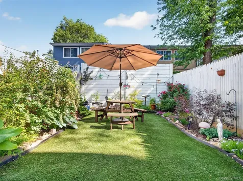 41 Mclaughlin Avenue West Haverstraw NY 10993