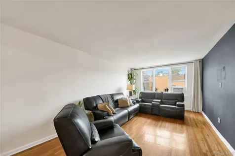 300 N Broadway Yonkers NY 10701