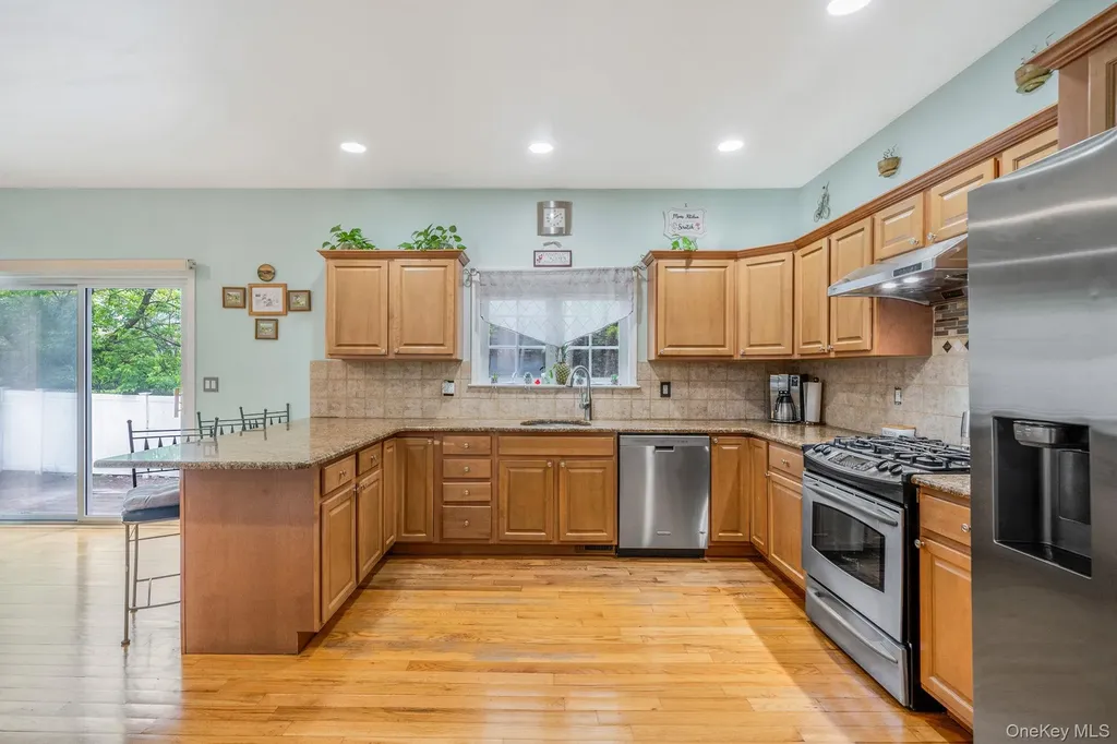 72 Rushmore Street South Huntington NY 11746