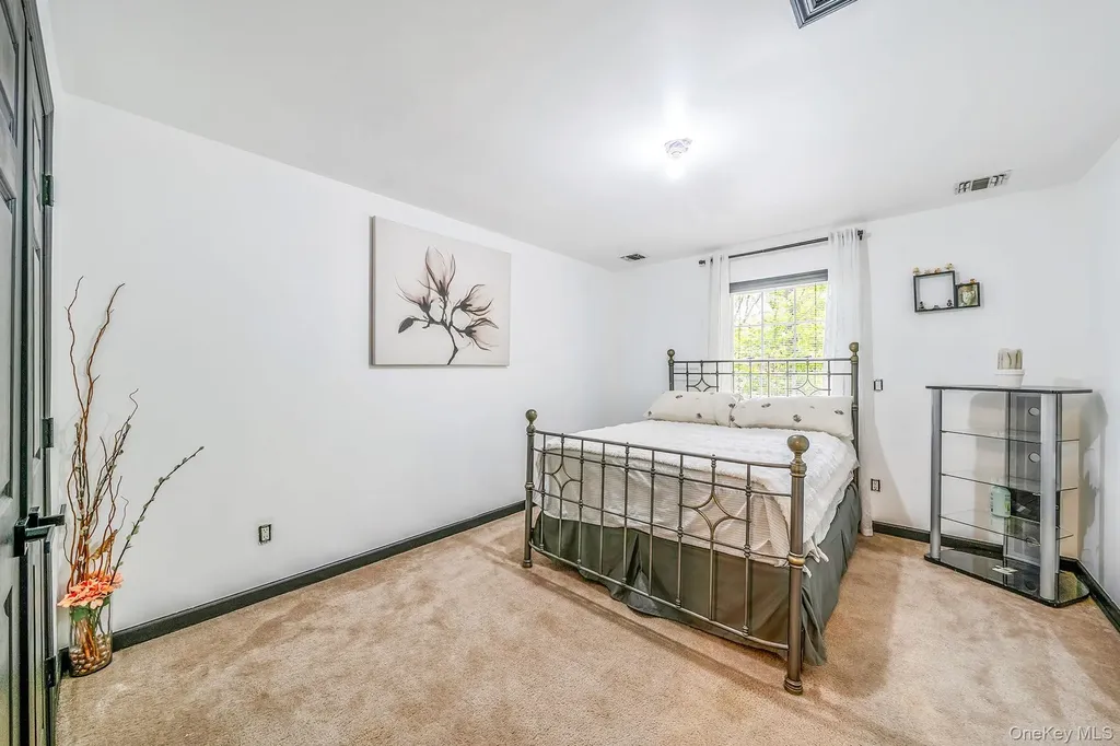 72 Rushmore Street South Huntington NY 11746