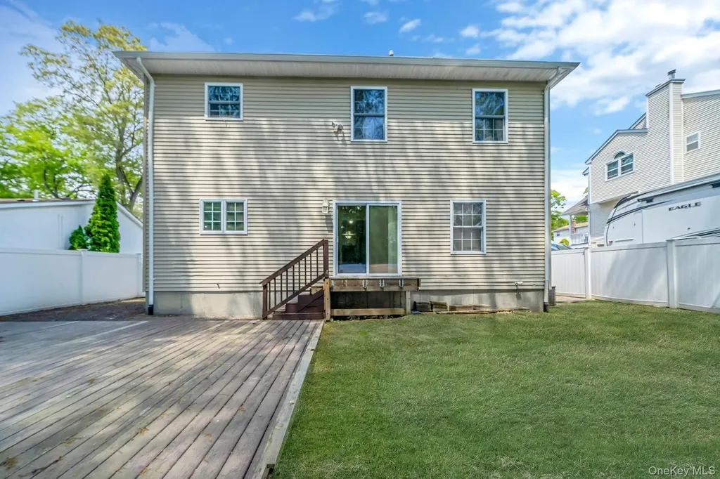 72 Rushmore Street South Huntington NY 11746