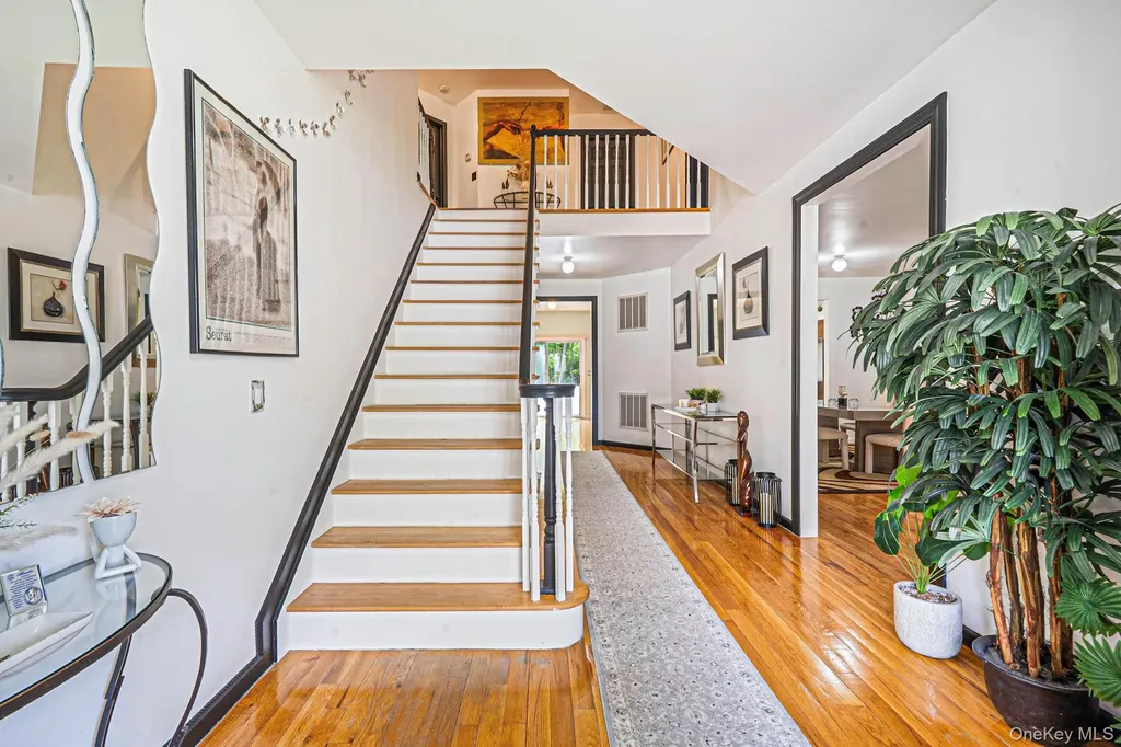 72 Rushmore Street South Huntington NY 11746