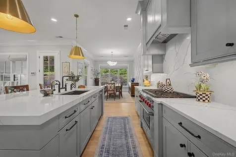 40 Hamilton Drive Chappaqua NY 10514