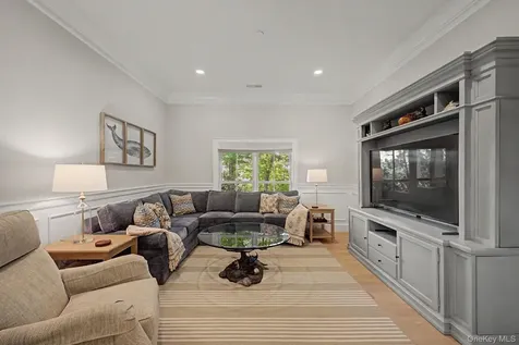 40 Hamilton Drive Chappaqua NY 10514