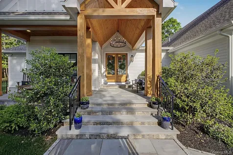 40 Hamilton Drive Chappaqua NY 10514