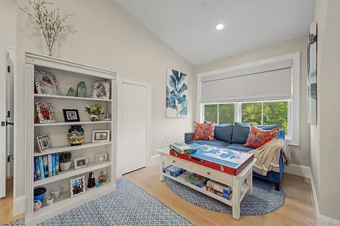 40 Hamilton Drive Chappaqua NY 10514