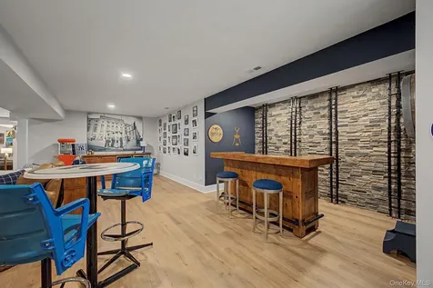 40 Hamilton Drive Chappaqua NY 10514