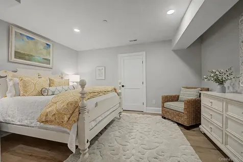 40 Hamilton Drive Chappaqua NY 10514
