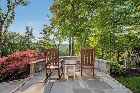 40 Hamilton Drive Chappaqua NY 10514