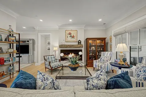 40 Hamilton Drive Chappaqua NY 10514