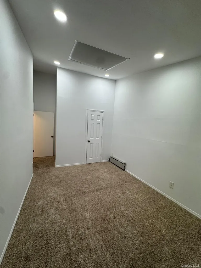 630 Tulip Avenue Floral Park NY 11001