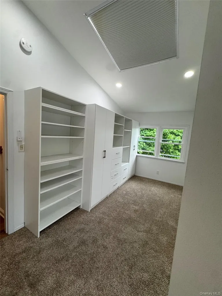 630 Tulip Avenue Floral Park NY 11001