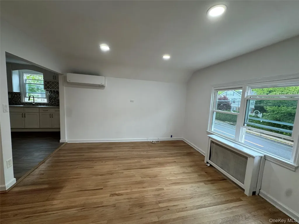 630 Tulip Avenue Floral Park NY 11001