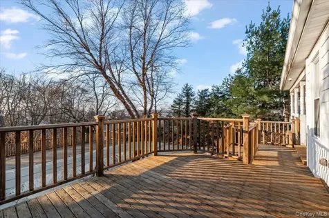 68 A Carlton Avenue Port Washington NY 11050