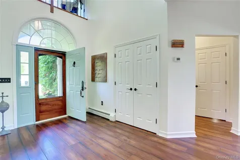 2 Phillips Drive Stony Point NY 10980