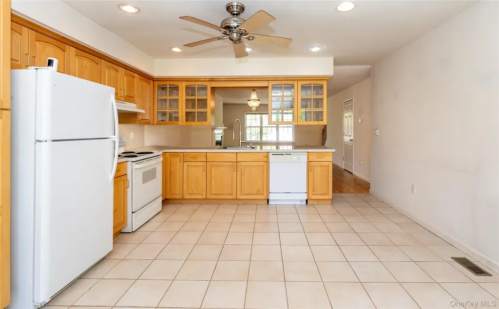 12 John Kane Court Pawling NY 12564