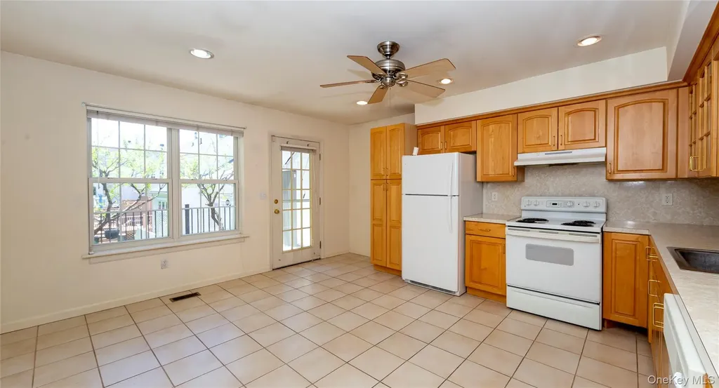 12 John Kane Court Pawling NY 12564