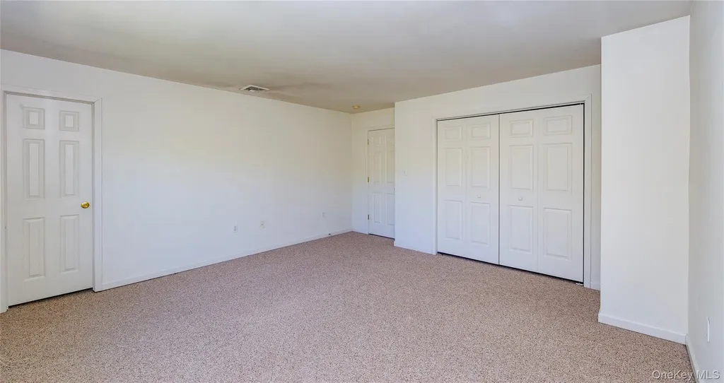 12 John Kane Court Pawling NY 12564