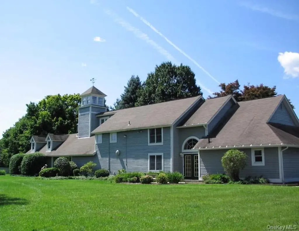 12 John Kane Court Pawling NY 12564