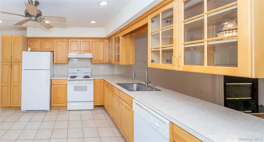 12 John Kane Court Pawling NY 12564