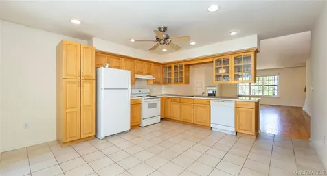 12 John Kane Court Pawling NY 12564