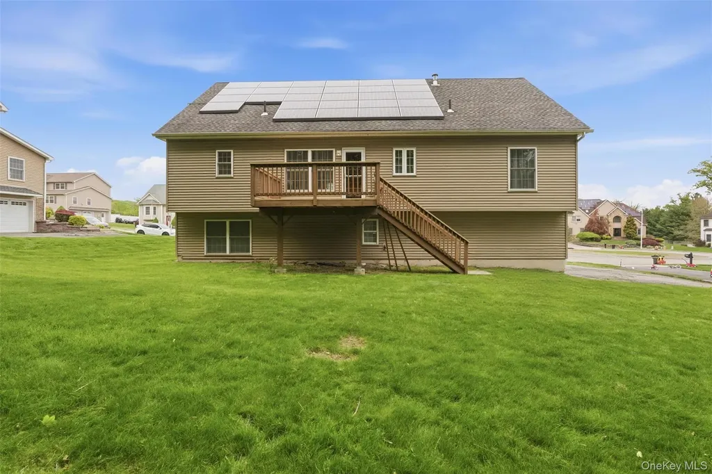 10 Village Gate Way Monroe NY 10950