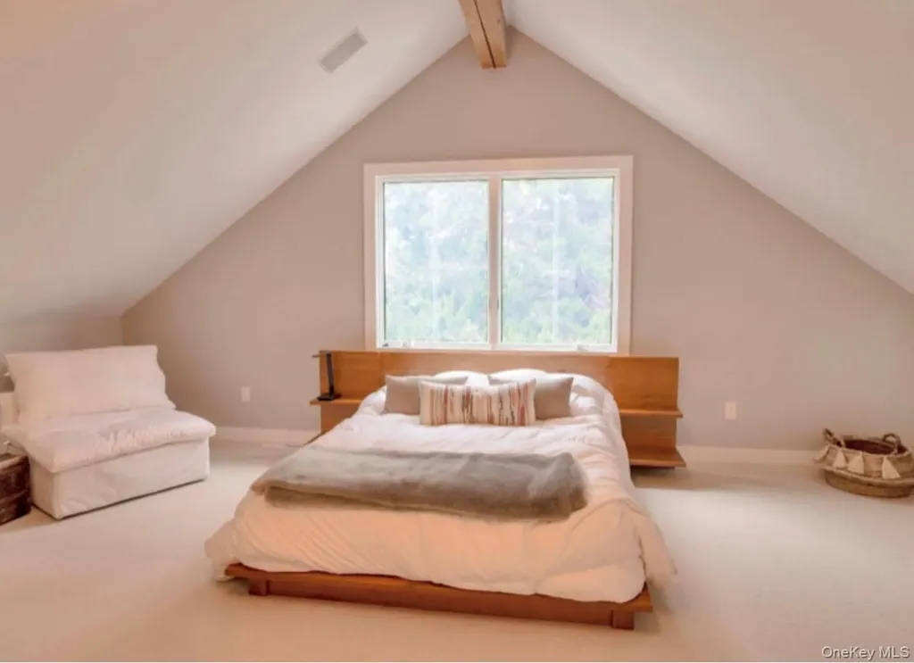 263 Ferry Road Sag Harbor NY 11963