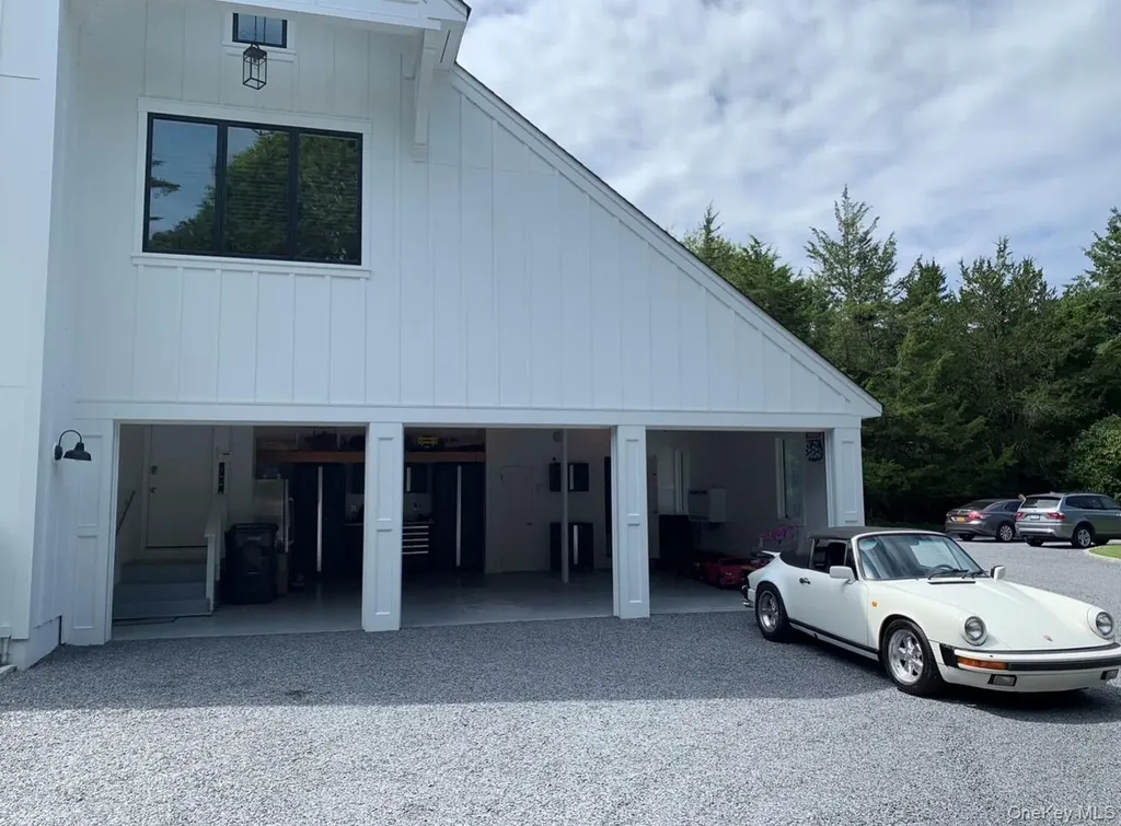 263 Ferry Road Sag Harbor NY 11963