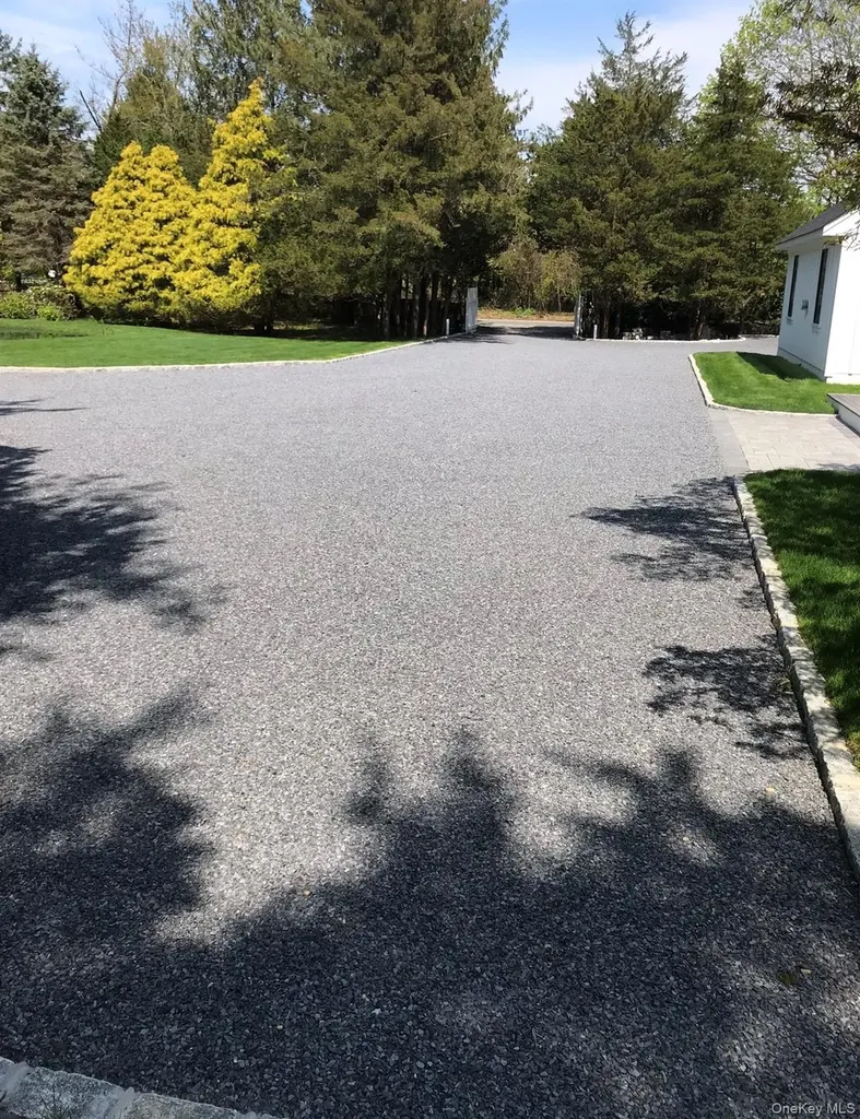 263 Ferry Road Sag Harbor NY 11963