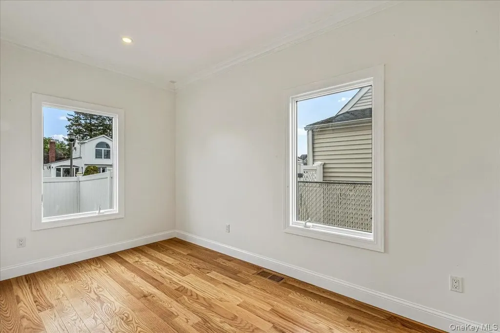 29 Baldwin Drive West Hempstead NY 11552