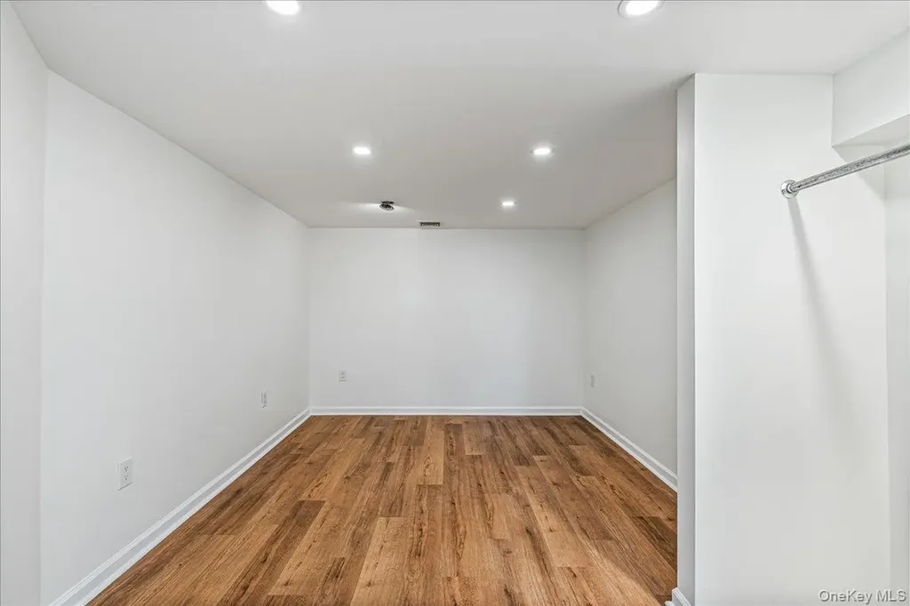 29 Baldwin Drive West Hempstead NY 11552