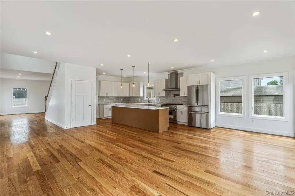 29 Baldwin Drive West Hempstead NY 11552
