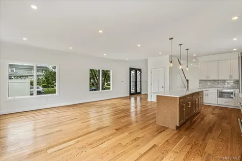 29 Baldwin Drive West Hempstead NY 11552