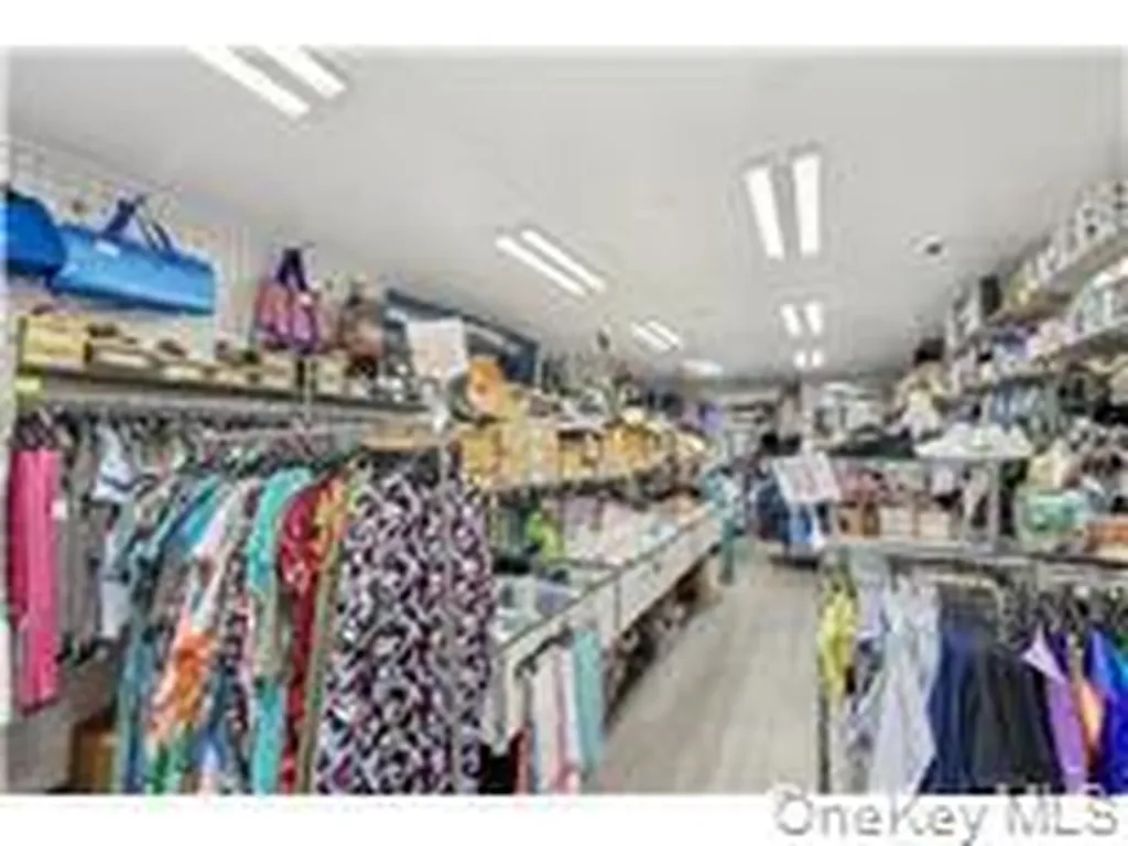 349 S Broadway Yonkers NY 10705