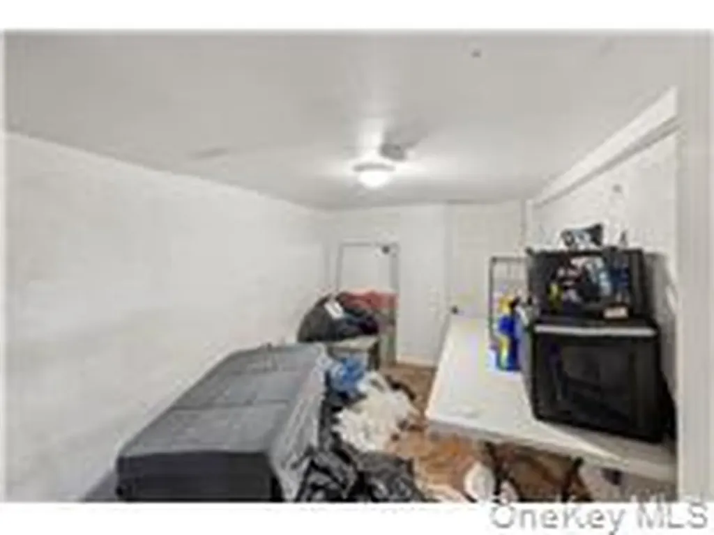 349 S Broadway Yonkers NY 10705