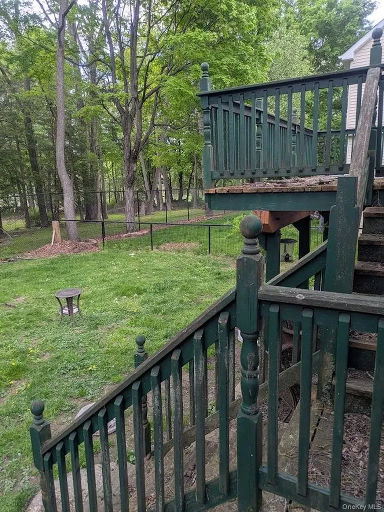 44 Commonwealth Avenue Middletown NY 10940