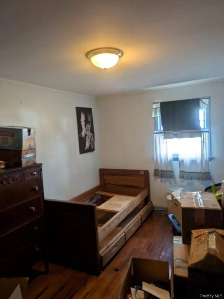 44 Commonwealth Avenue Middletown NY 10940