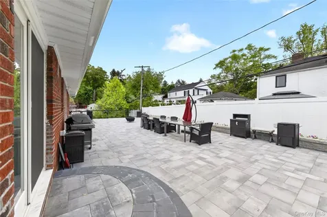 15 Cambridge Avenue Tuckahoe NY 10707