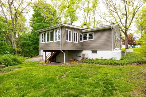 24 Johns Boulevard Poughkeepsie NY 12603