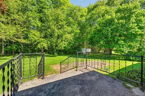 9 Alladin Court Wappingers Falls NY 12590