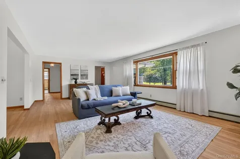 9 Alladin Court Wappingers Falls NY 12590
