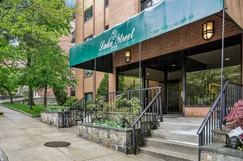 21 Lake Street White Plains NY 10603