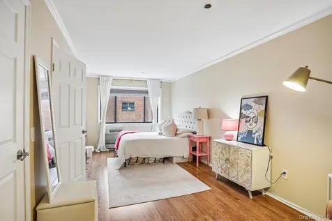 21 Lake Street White Plains NY 10603
