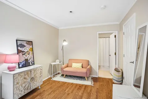 21 Lake Street White Plains NY 10603