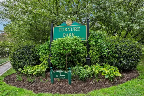 21 Lake Street White Plains NY 10603