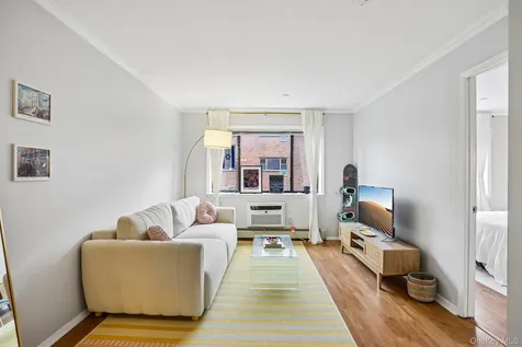 21 Lake Street White Plains NY 10603